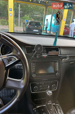 Универсал Skoda Superb 2014 в 