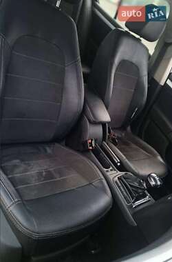 Лифтбек Skoda Superb 2010 в 