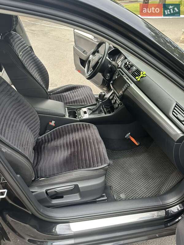 Лифтбек Skoda Superb 2015 в Киеве