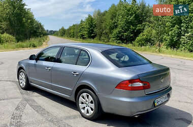 Ліфтбек Skoda Superb 2012 в Львові