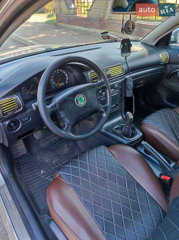 Ліфтбек Skoda Superb 2003 в Калинівці