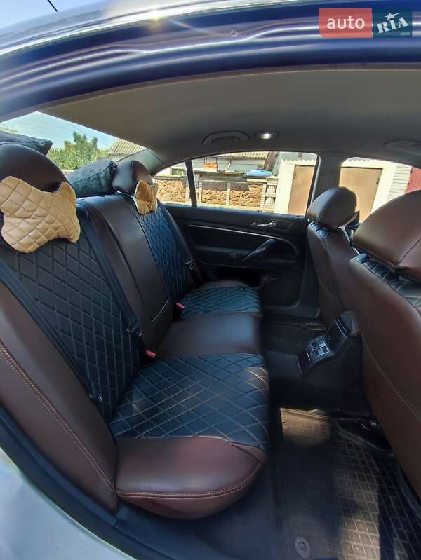 Ліфтбек Skoda Superb 2003 в Калинівці
