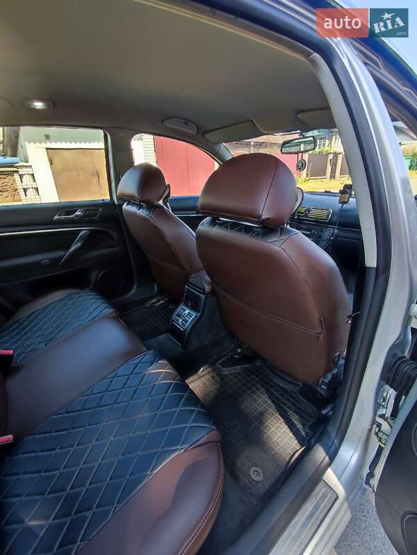 Ліфтбек Skoda Superb 2003 в Калинівці