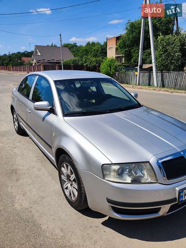 Ліфтбек Skoda Superb 2003 в Калинівці
