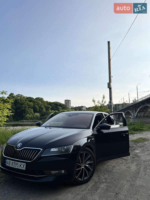 Лифтбек Skoda Superb 2016 в Жмеринке
