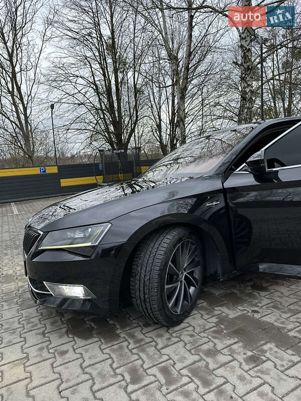 Лифтбек Skoda Superb 2016 в Жмеринке
