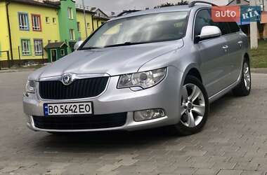 Універсал Skoda Superb 2013 в Тернополі