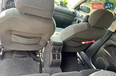Лифтбек Skoda Superb 2003 в 
