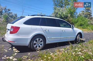 Универсал Skoda Superb 2014 в 