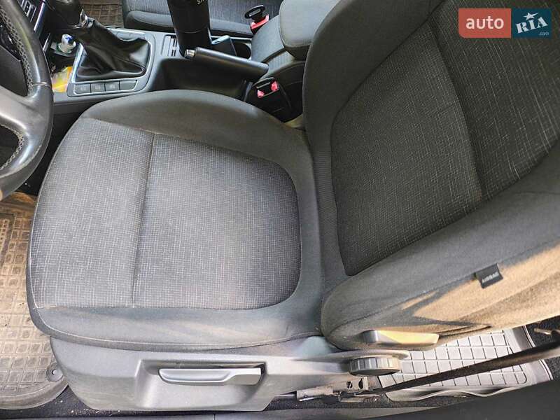 Универсал Skoda Superb 2014 в Слобожанском