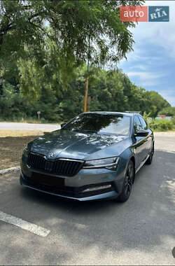 Ліфтбек Skoda Superb 2020 в Ужгороді