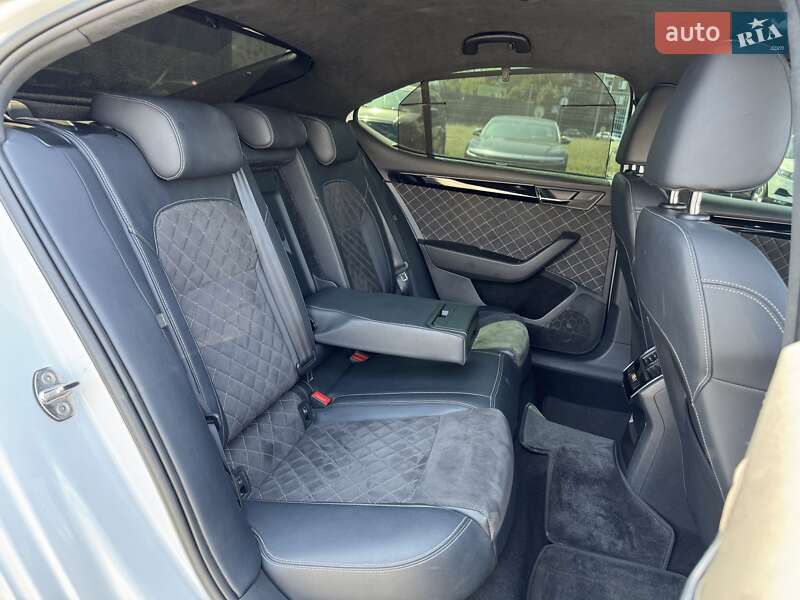 Ліфтбек Skoda Superb 2015 в Києві