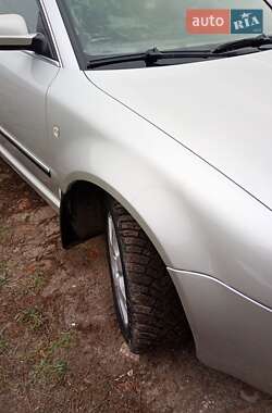 Лифтбек Skoda Superb 2002 в 