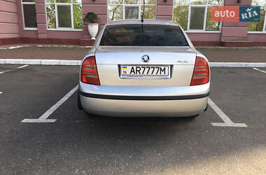 Лифтбек Skoda Superb 2006 в 