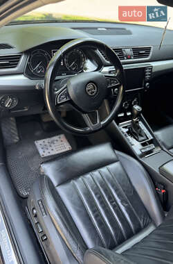 Лифтбек Skoda Superb 2017 в 