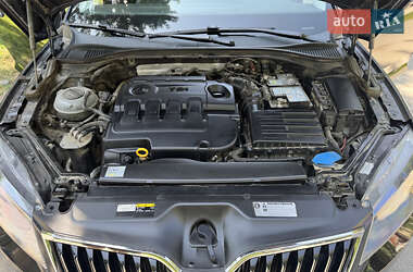Лифтбек Skoda Superb 2017 в 