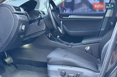 Лифтбек Skoda Superb 2017 в 