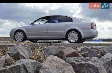 Ліфтбек Skoda Superb 2006 в Києві