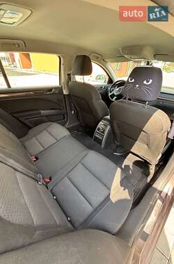 Лифтбек Skoda Superb 2012 в 
