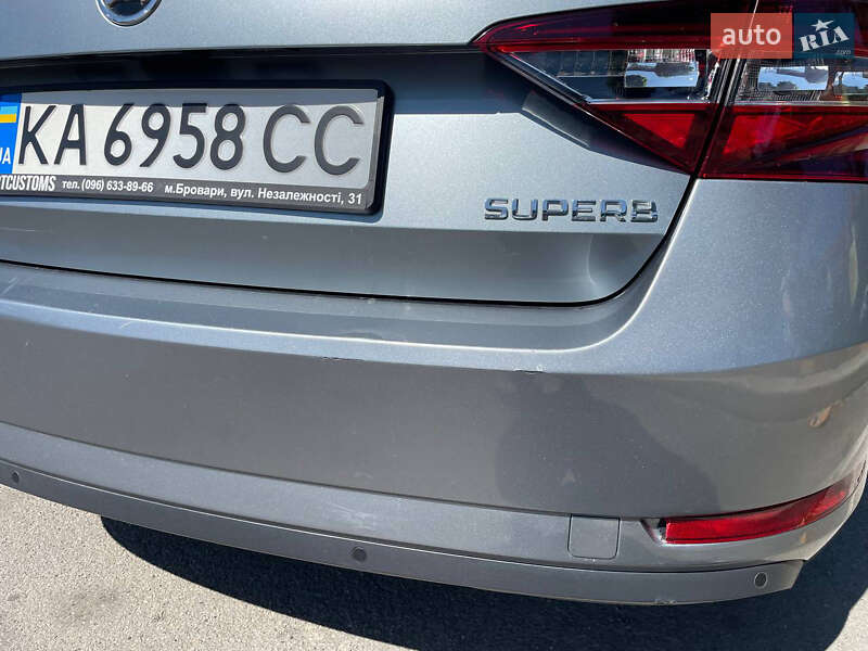 Лифтбек Skoda Superb 2018 в Киеве