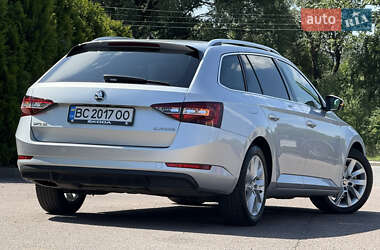 Универсал Skoda Superb 2017 в 
