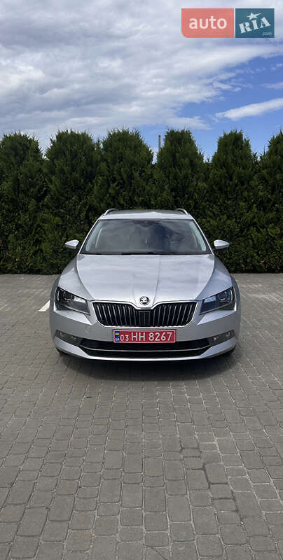 Универсал Skoda Superb 2018 в 