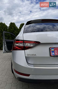 Универсал Skoda Superb 2018 в 