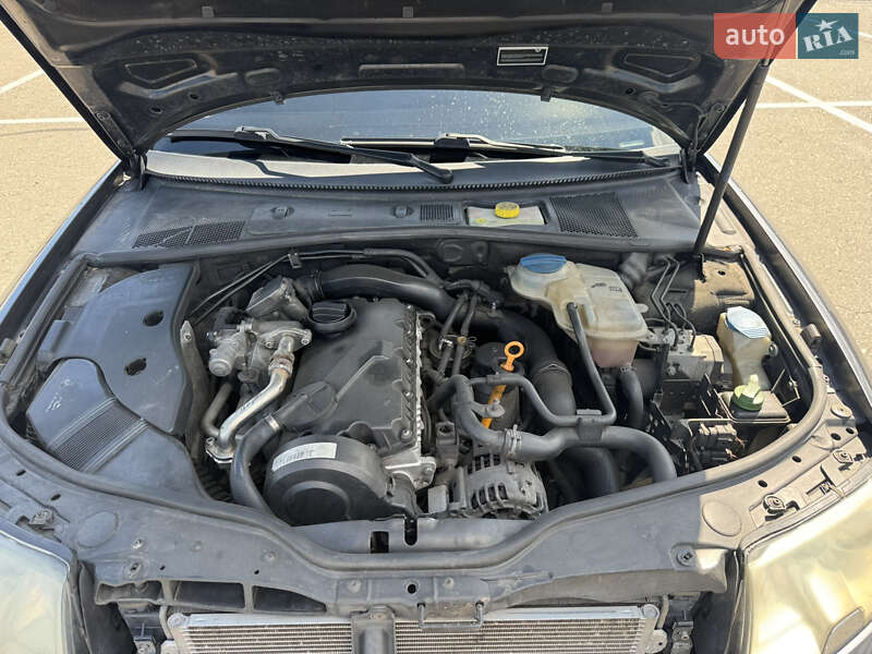 Ліфтбек Skoda Superb 2006 в Києві