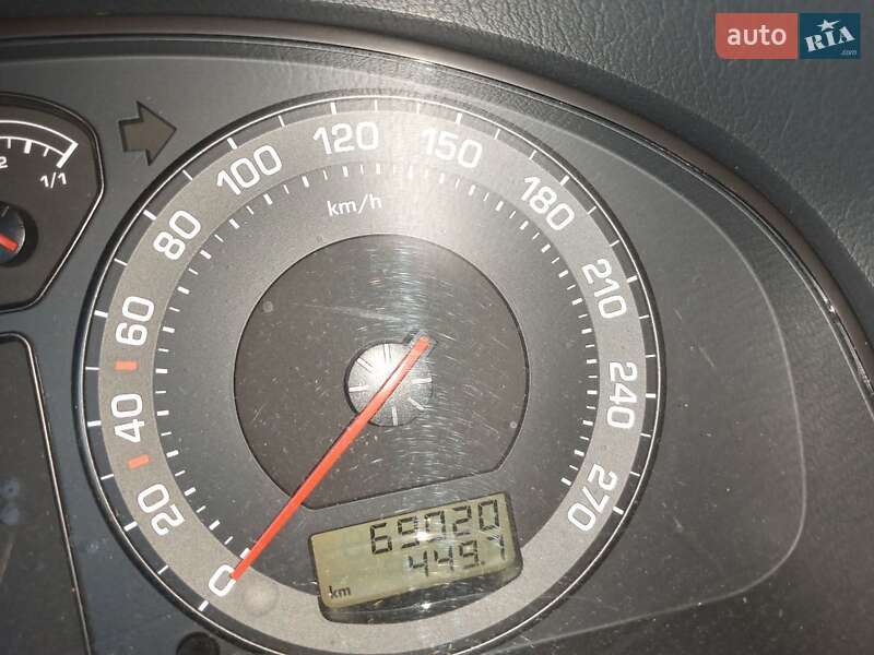 Лифтбек Skoda Superb 2006 в Киеве фото 3 Лифтбек Skoda Superb 2006 в Киеве