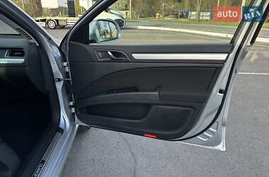 Универсал Skoda Superb 2014 в 