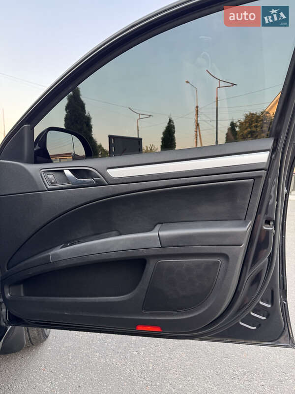 Лифтбек Skoda Superb 2012 в Харькове