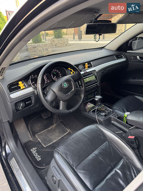 Лифтбек Skoda Superb 2012 в Харькове
