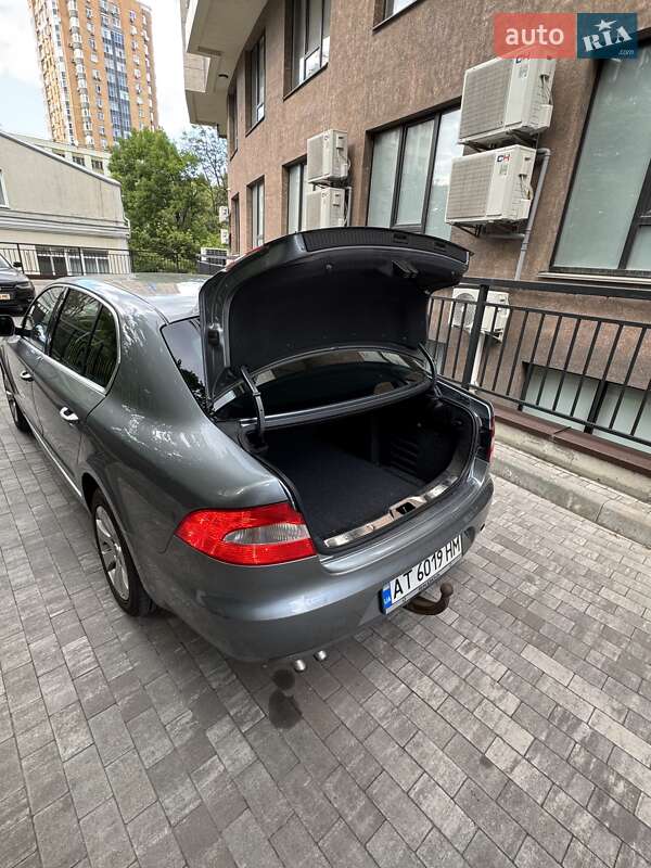 Лифтбек Skoda Superb 2009 в Киеве