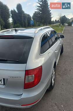 Универсал Skoda Superb 2010 в 