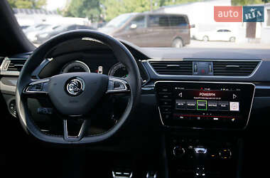 Лифтбек Skoda Superb 2018 в 
