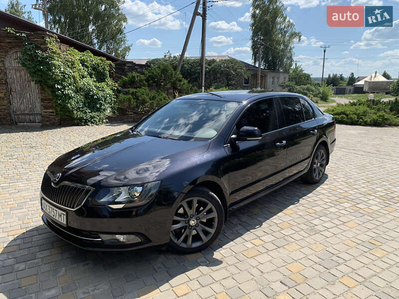 Лифтбек Skoda Superb 2013 в Харькове