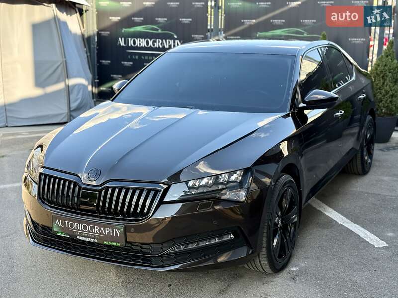 Лифтбек Skoda Superb 2019 в Киеве