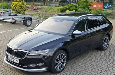 Универсал Skoda Superb 2020 в 