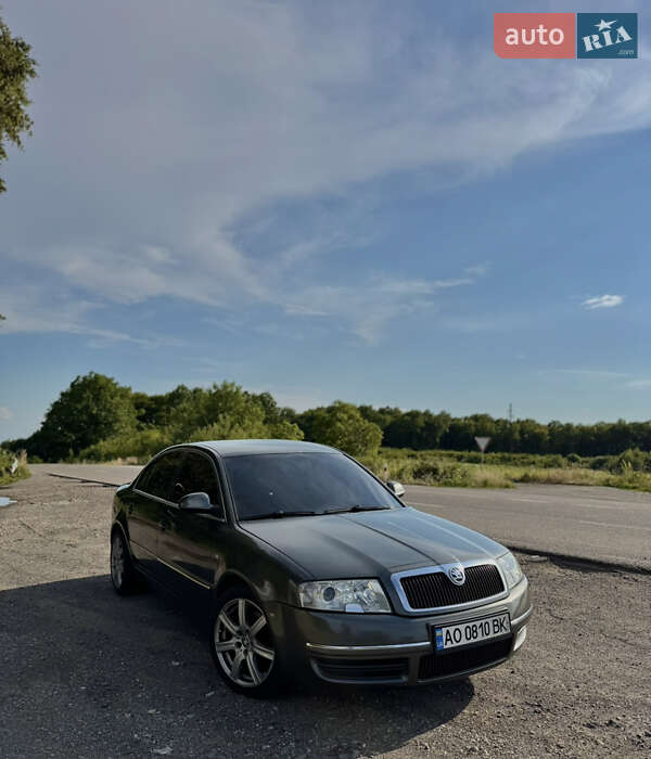 Лифтбек Skoda Superb 2007 в 