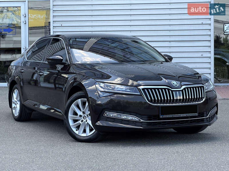 Ліфтбек Skoda Superb 2020 в Києві