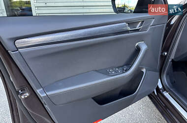 Лифтбек Skoda Superb 2020 в 