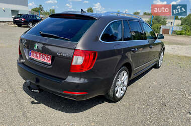 Универсал Skoda Superb 2011 в 