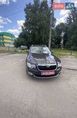 Универсал Skoda Superb 2011 в 