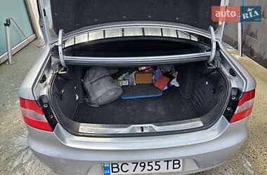 Лифтбек Skoda Superb 2010 в 
