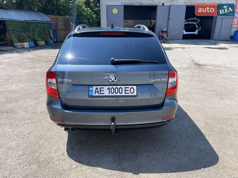 Универсал Skoda Superb 2013 в Днепре