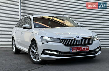 Универсал Skoda Superb 2021 в Ровно