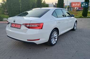 Универсал Skoda Superb 2016 в 