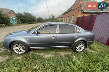 Лифтбек Skoda Superb 2006 в 