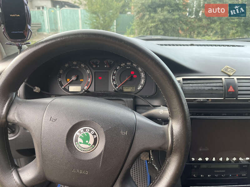 Лифтбек Skoda Superb 2006 в Сумах