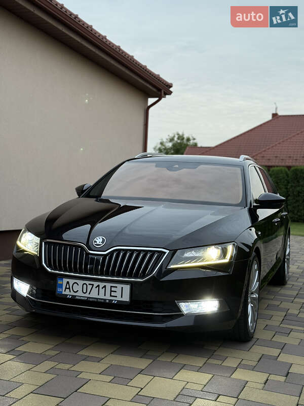 Универсал Skoda Superb 2016 в 